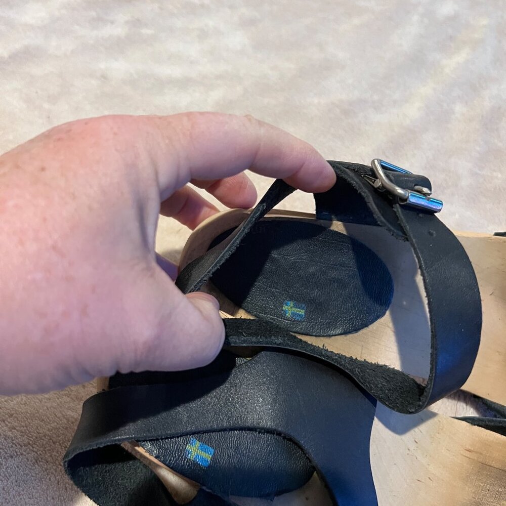 MIA x Free People Greta Swedish Black Leather Wooden Clogs Size 38 / 7 - Picture 5 of 11